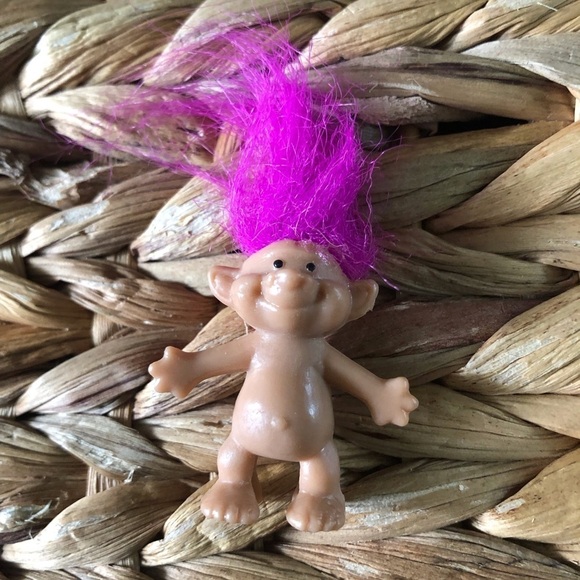 Vintage Treasure Trolls pink hair mini pencil topper - Picture 1 of 2